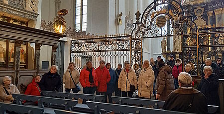 Reisegruppe im Kloster Preetz
