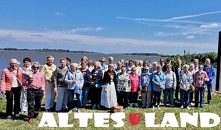 Gruppenfoto der Reisegruppe